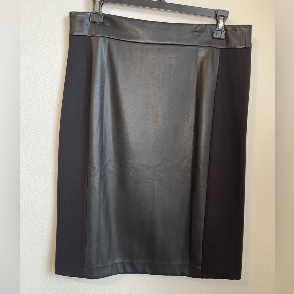 Catherine Malandrino Elegant Black Pleather Skirt